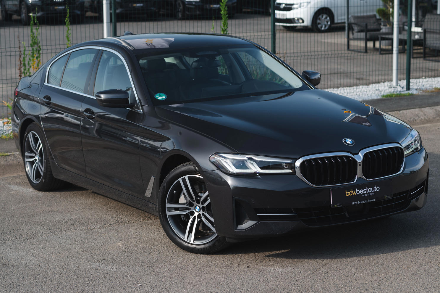 BMW 530e x-Drive Automat