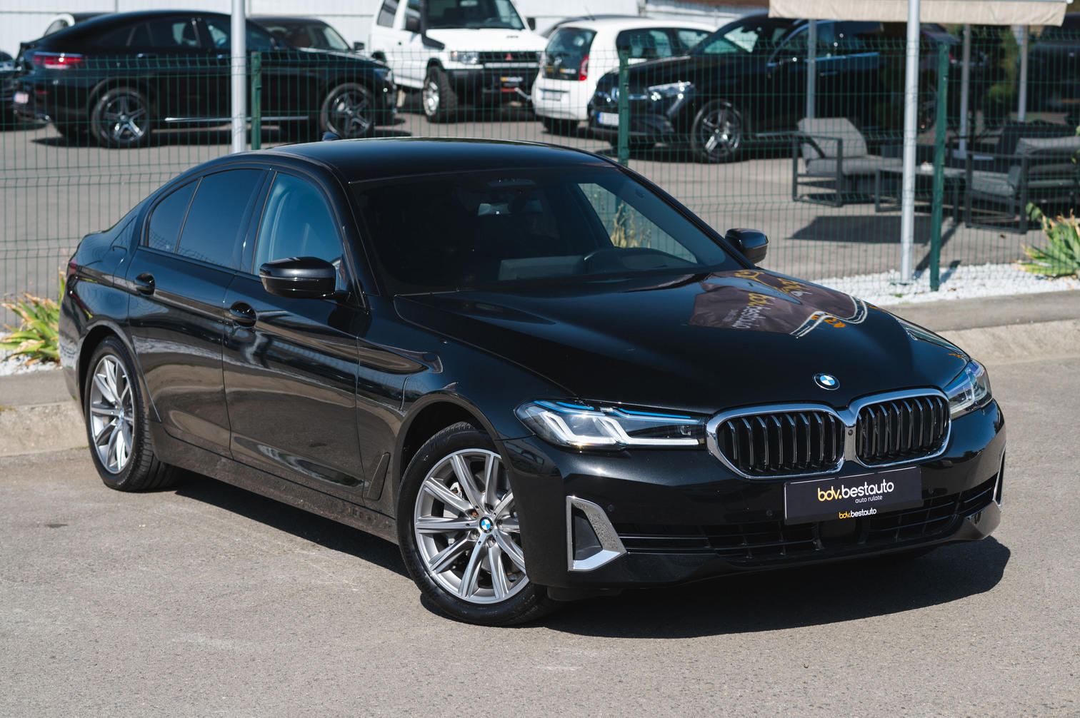 BMW Seria 5 530e xDrive Aut. Luxury Line